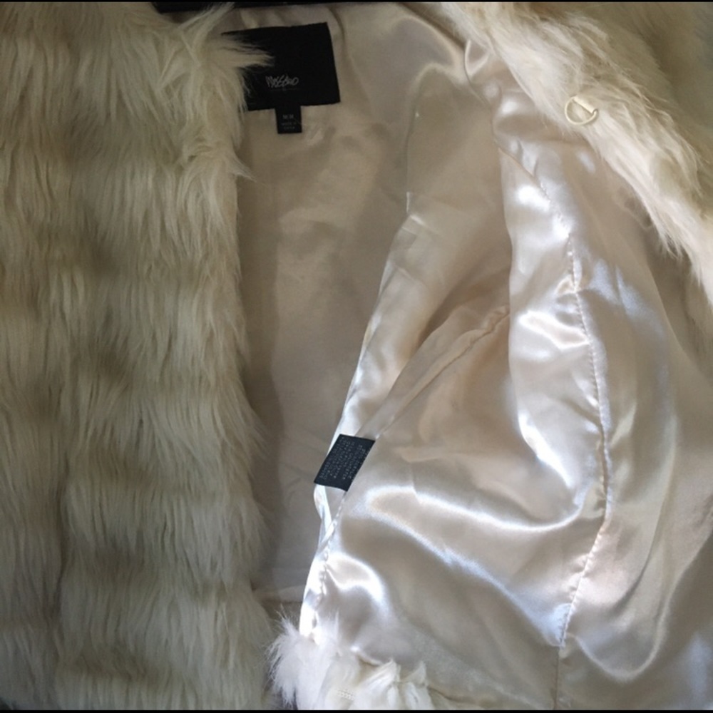 ShaGgY BeiGe Cr0pPed  FauX FuR JaCkEt. - Picture 6 of 12
